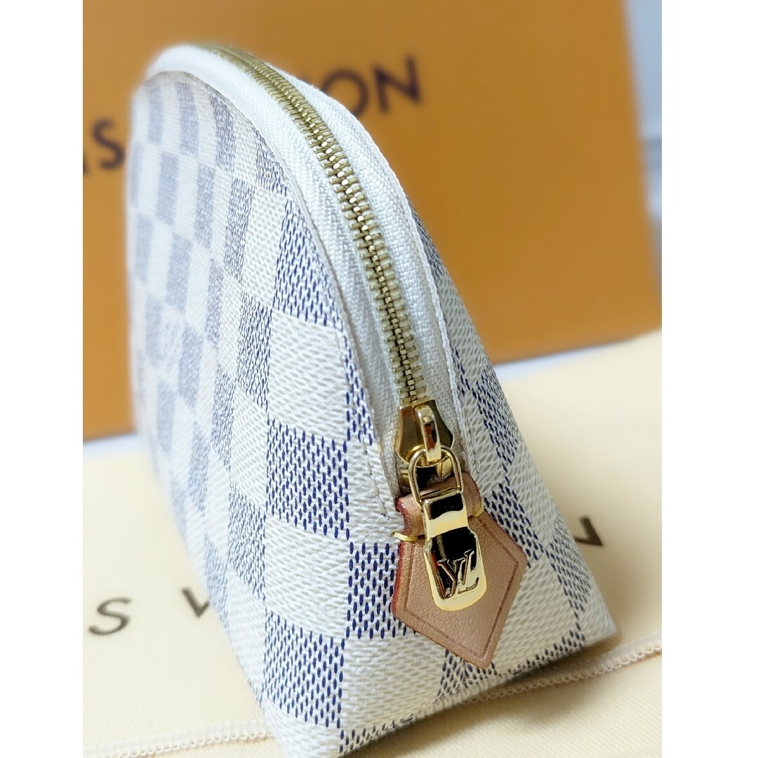 LOUIS VUITTON(ルイヴィトン)の【未使用品】LOUIS VUITTON　ポーチ　ダミエアズール レディースのファッション小物(ポーチ)の商品写真