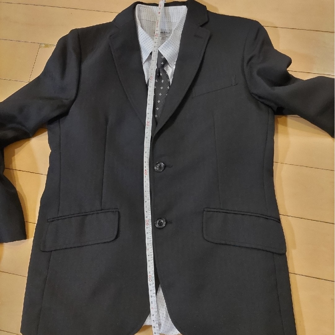 しまむら(シマムラ)の男子フォーマルスーツ165センチブラック キッズ/ベビー/マタニティのキッズ服男の子用(90cm~)(ドレス/フォーマル)の商品写真