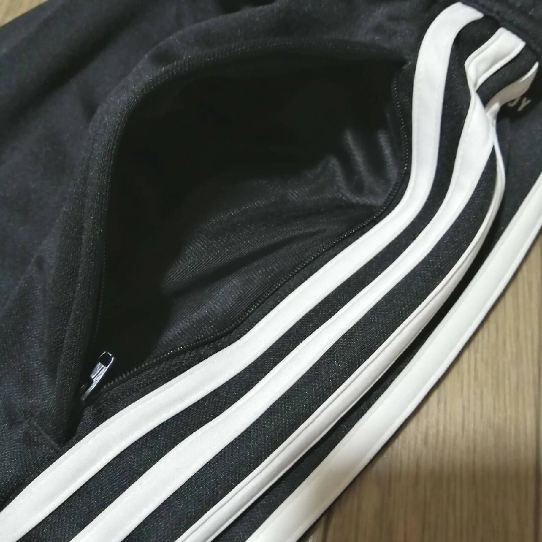 adidas(アディダス)の【大人気残りわずか】新品　アディダス　上下セット　Lサイズ　Tシャツ　ジャージ メンズのトップス(その他)の商品写真