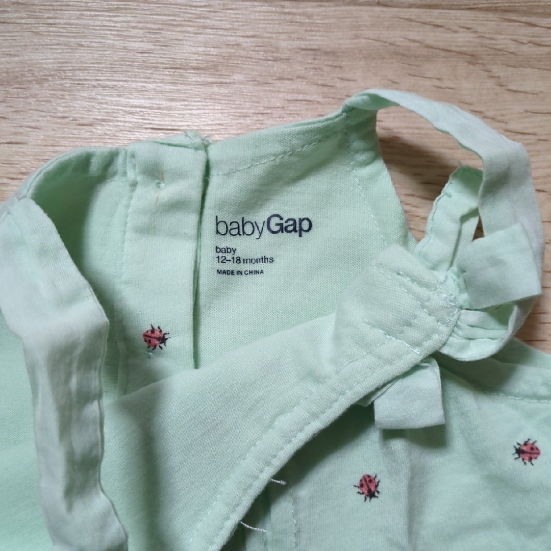 babyGAP(ベビーギャップ)のGAP ベビーロンパース 12-18months キッズ/ベビー/マタニティのベビー服(~85cm)(ロンパース)の商品写真