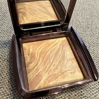 Sephora - Hourglass  Ambient LightingPowder アンビエント