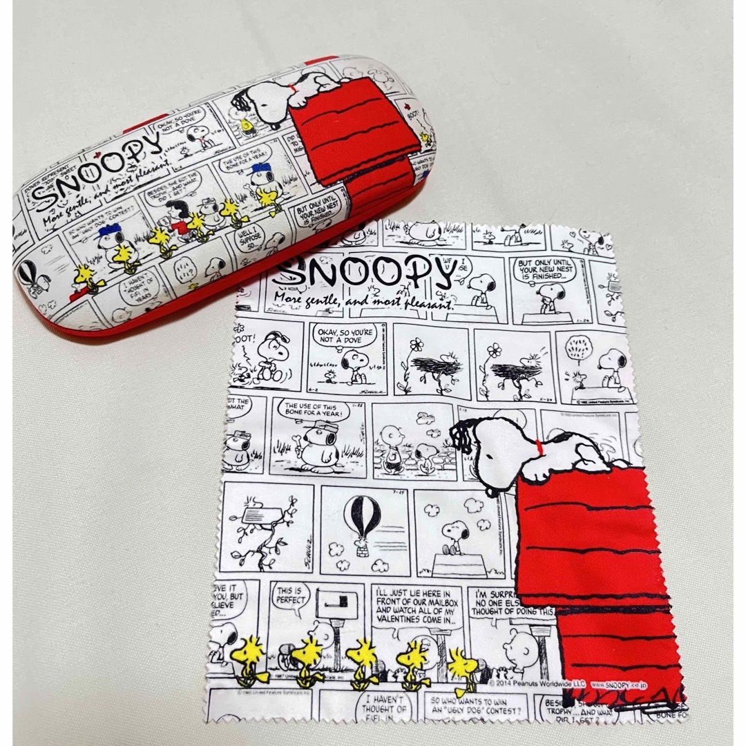 SNOOPY(スヌーピー)のメガネケース　SNOOPY エンタメ/ホビーのおもちゃ/ぬいぐるみ(キャラクターグッズ)の商品写真