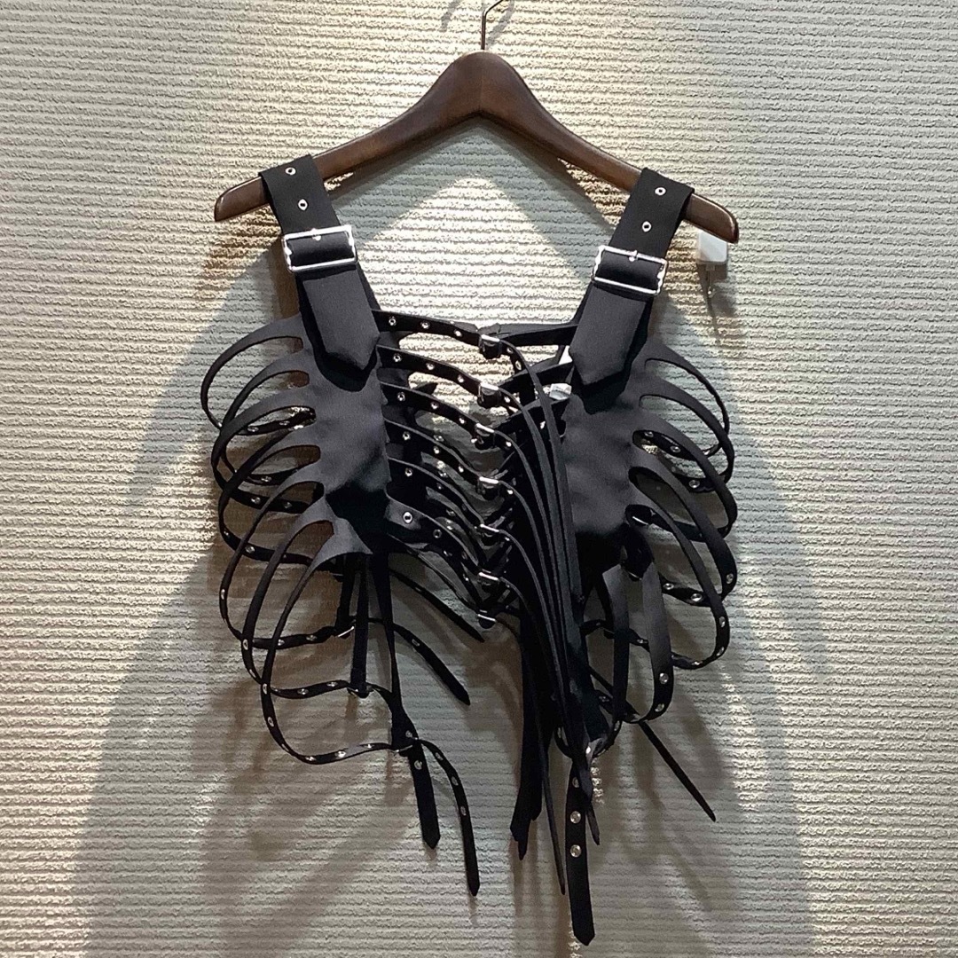 noir kei ninomiya(ノワールケイニノミヤ)のノワール ケイニノミヤ noir Kei ninomiya コルセット ベルト レディースのファッション小物(サスペンダー)の商品写真