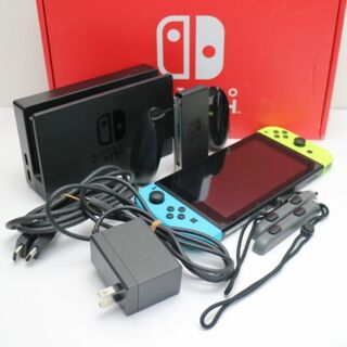 ニンテンドースイッチ(Nintendo Switch)の超美品 Nintendo Switch ネオンブルーネオンイエロー  M111(家庭用ゲーム機本体)