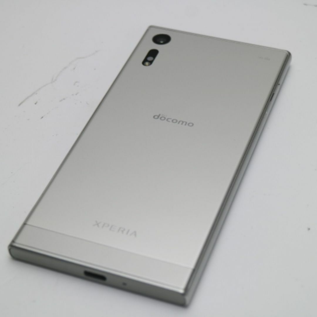 Xperia(エクスペリア)の超美品 SO-01J Xperia XZ プラチナム  M111 スマホ/家電/カメラのスマートフォン/携帯電話(スマートフォン本体)の商品写真