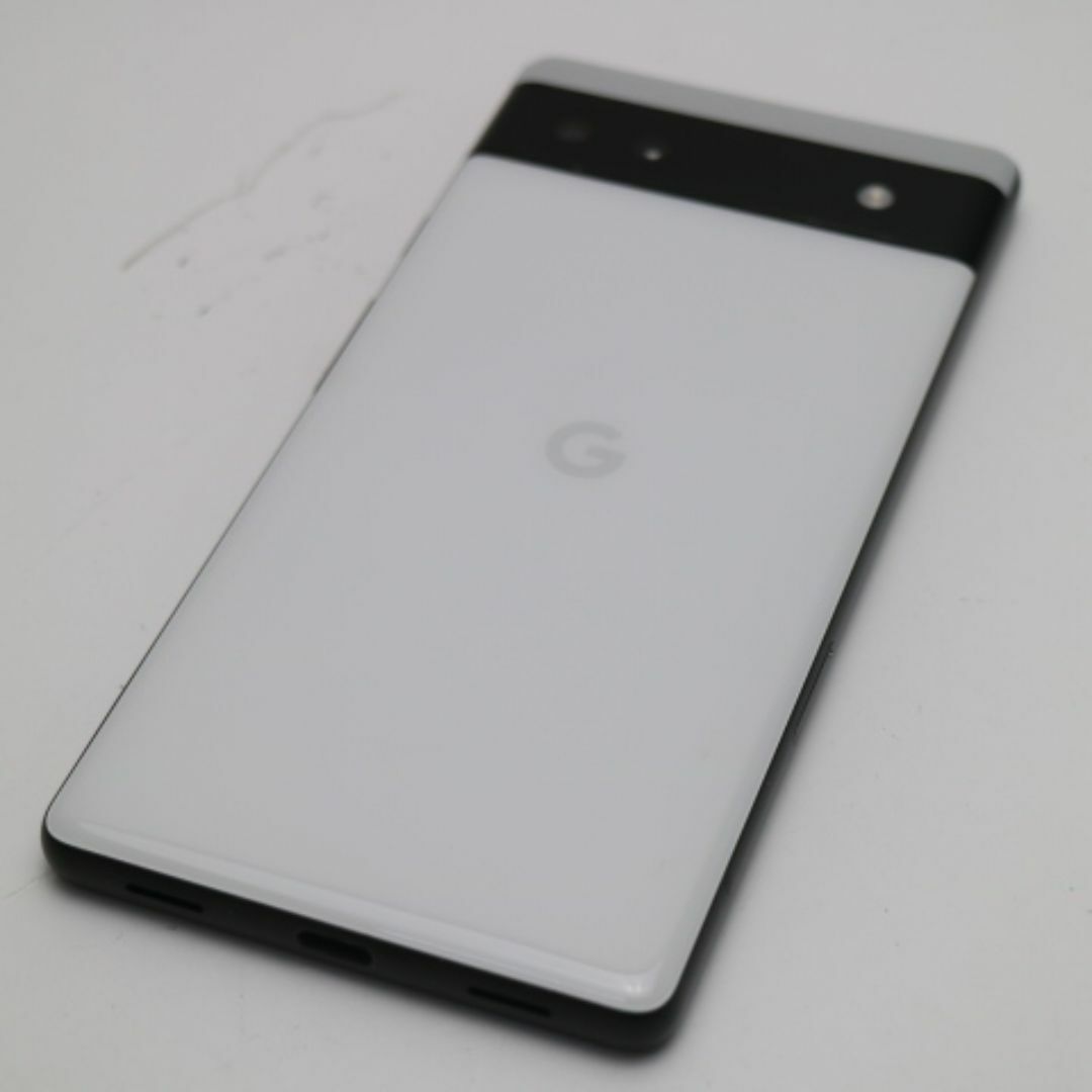 ANDROID(アンドロイド)の良品中古 au Google Pixel 6a チョーク SIMロック解除済み M111 スマホ/家電/カメラのスマートフォン/携帯電話(スマートフォン本体)の商品写真