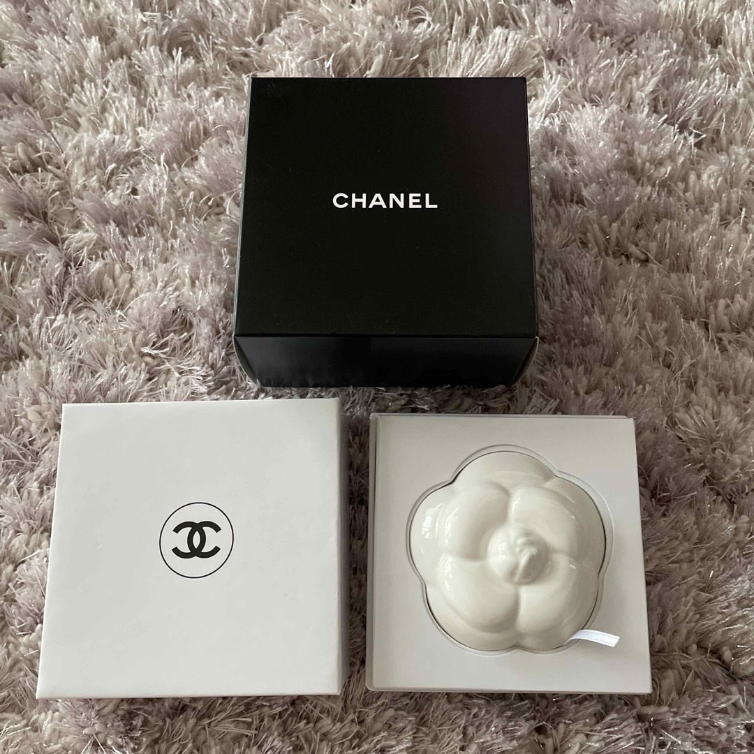 CHANEL(シャネル)のCHANEL セラミックカメリア その他のその他(その他)の商品写真