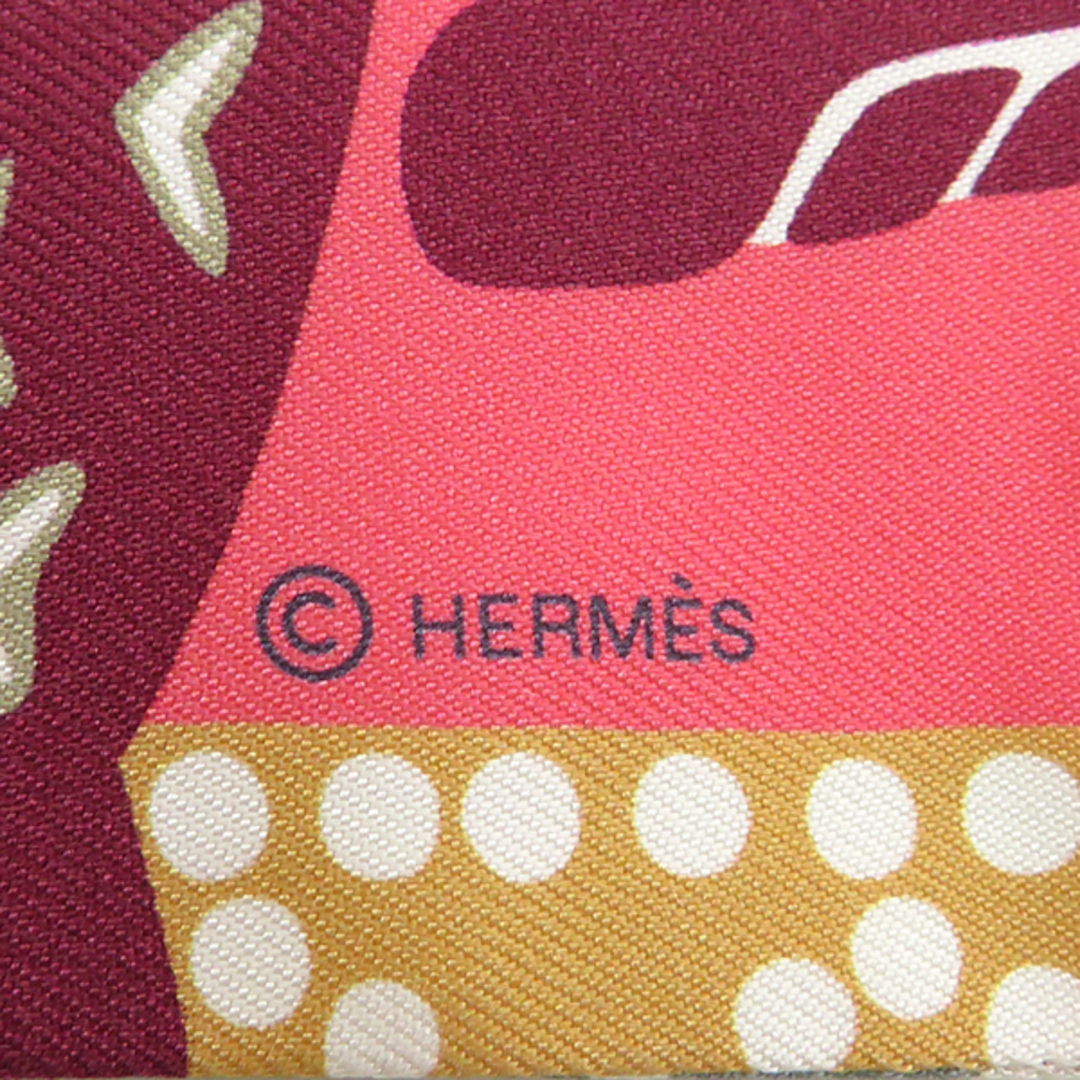 Hermes(エルメス)のエルメス HERMES スカーフ ツイリー シルク ローズヴィフ×プルーン×ベージュ 【FANTAISIE D'ETRIERS/鎧の幻想】  【箱】【中古】 レディースのファッション小物(バンダナ/スカーフ)の商品写真