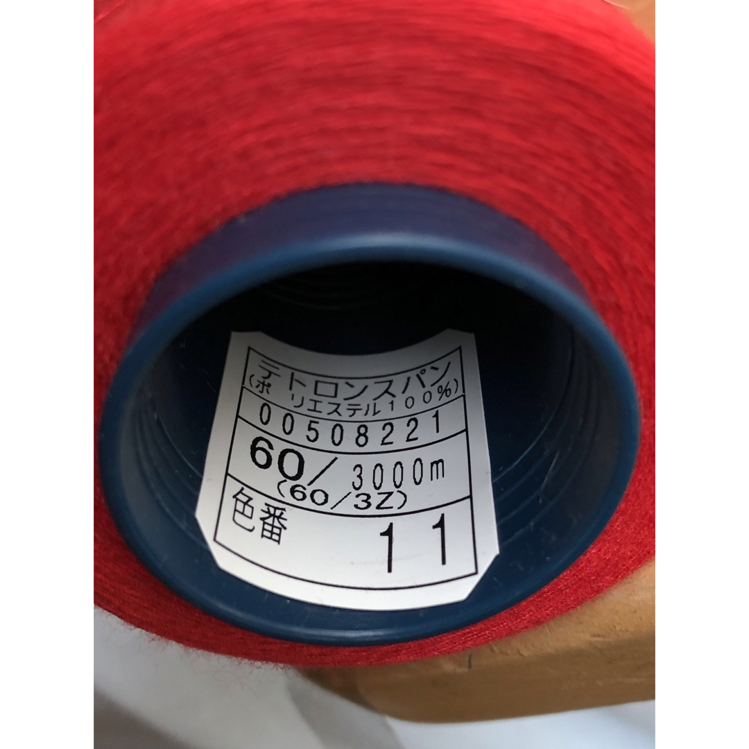家庭用ミシンで使用可能です。工業用ミシン糸#60  ハンドメイドの素材/材料(生地/糸)の商品写真