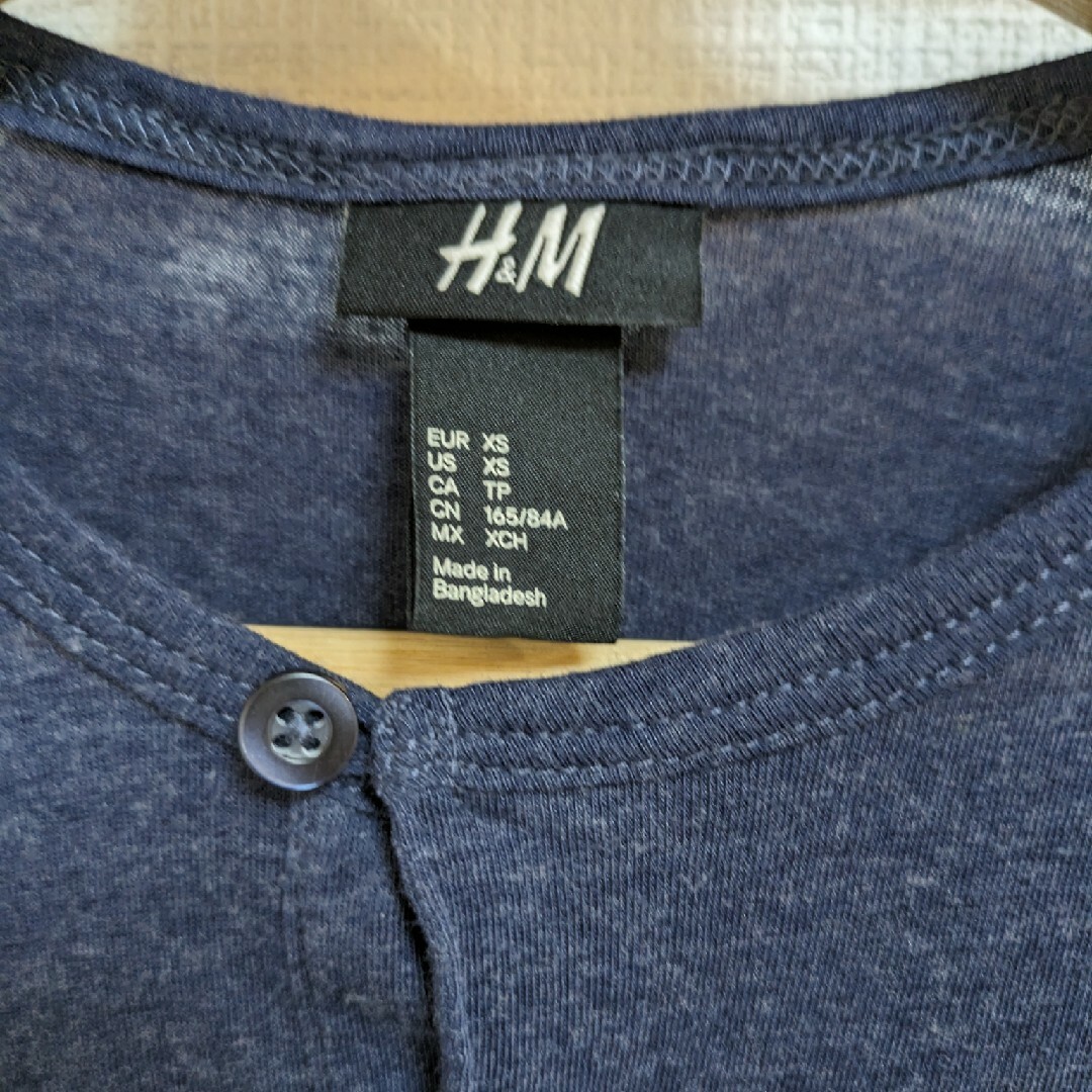 H&M(エイチアンドエム)のH＆M エイチアンドエム ヘンリーネック シャツ レディースのトップス(Tシャツ(長袖/七分))の商品写真