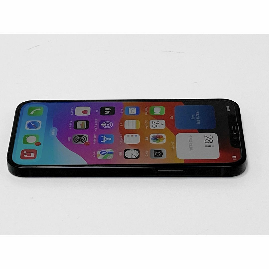 Apple(アップル)のバッテリー100％ iPhone12 64GB ブラック MGHN3J／A  スマホ/家電/カメラのスマートフォン/携帯電話(スマートフォン本体)の商品写真