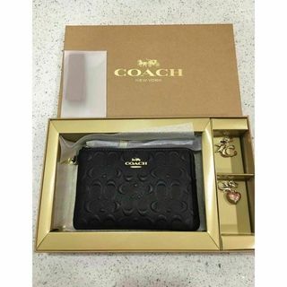 コーチ(COACH)のコーチ COACH ポーチ シグネチャーレザー チャーム ブラック ギフト贈答(ポーチ)