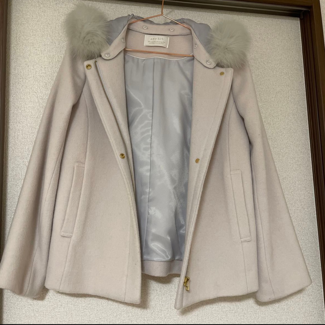 コート ジャケット　ショートコート ファー　取り外し可能 レディースのジャケット/アウター(毛皮/ファーコート)の商品写真