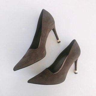 チャールズアンドキース(Charles and Keith)のCHARLES&amp;KEITH♡定番ポインテッドトゥパンプス37♡チャールズ&amp;キース(ハイヒール/パンプス)