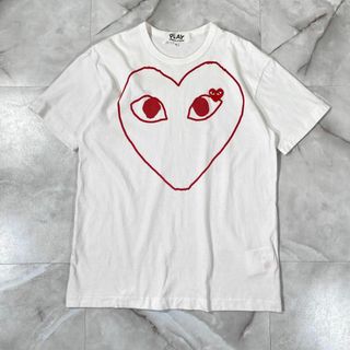 コムデギャルソン(COMME des GARCONS)のプレイコムデギャルソン　22SS ビッグハートプリントワッペンTシャツ　白　XL(Tシャツ/カットソー(半袖/袖なし))