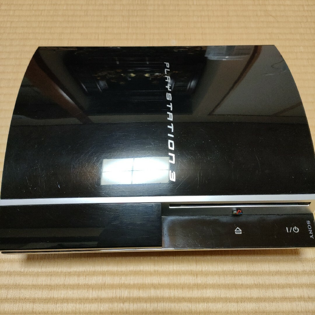 PS3 CECHL00 本体 コントローラー エンタメ/ホビーのゲームソフト/ゲーム機本体(家庭用ゲーム機本体)の商品写真