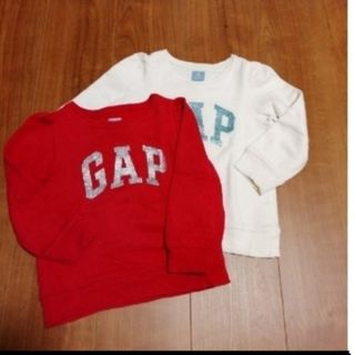 ギャップ(GAP)の☆GAP トレーナー 2枚セット 100 赤 アイボリー(Tシャツ/カットソー)