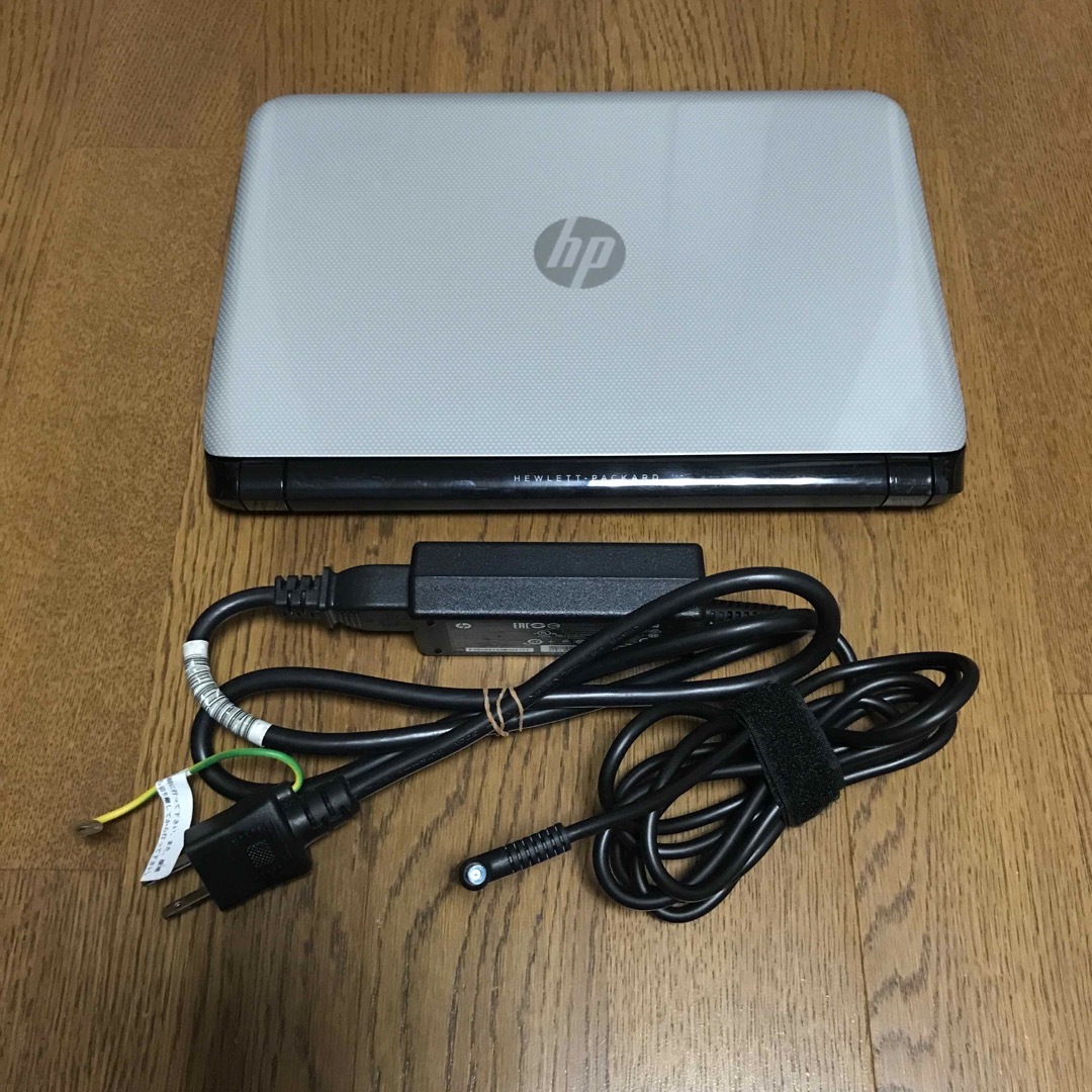 HP(ヒューレットパッカード)のHP ノート　パソコン10-E020AU タッチディスプレイ スマホ/家電/カメラのPC/タブレット(ノートPC)の商品写真