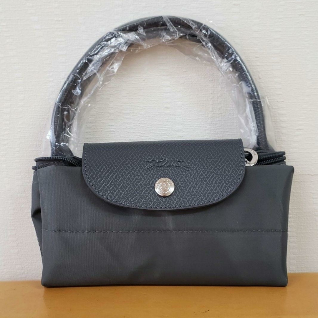 LONGCHAMP(ロンシャン)の【新品】ロンシャン ル プレアージュ バンドバッグ Sサイズ グレー レディースのバッグ(ハンドバッグ)の商品写真