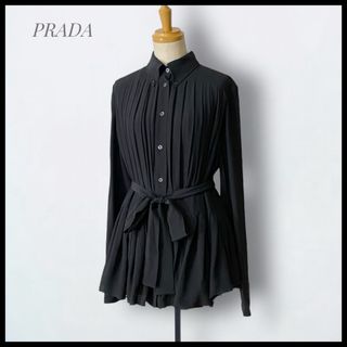 プラダ(PRADA)の【PRADA】  大きいサイズ42  シルク100％  プリーツブラウス(シャツ/ブラウス(長袖/七分))