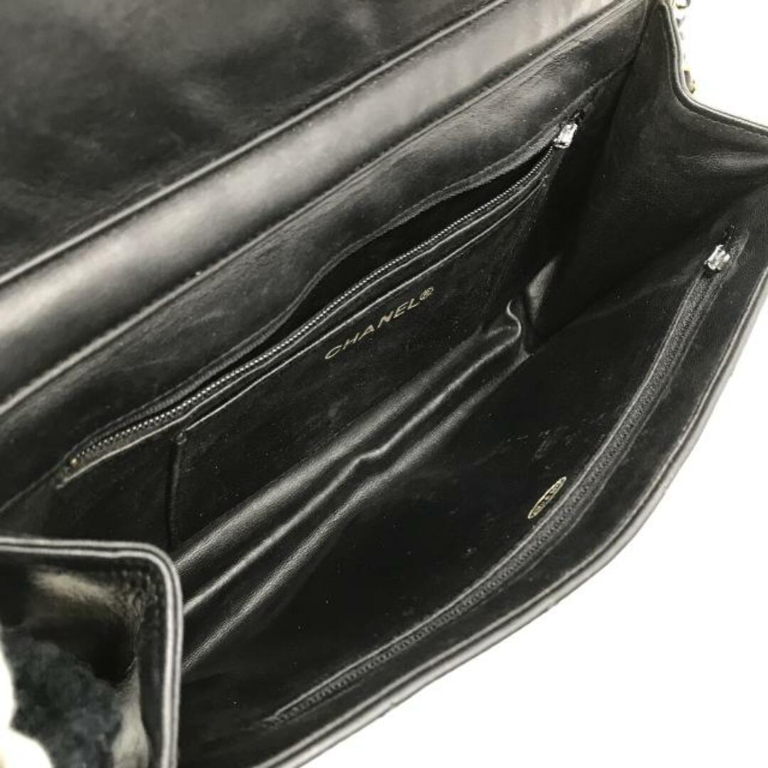 CHANEL(シャネル)の良品 CHANEL シャネル サークルロゴ マトラッセ レザー プッシュロック チェーン ショルダー バッグ 黒 a2566 レディースのバッグ(ショルダーバッグ)の商品写真