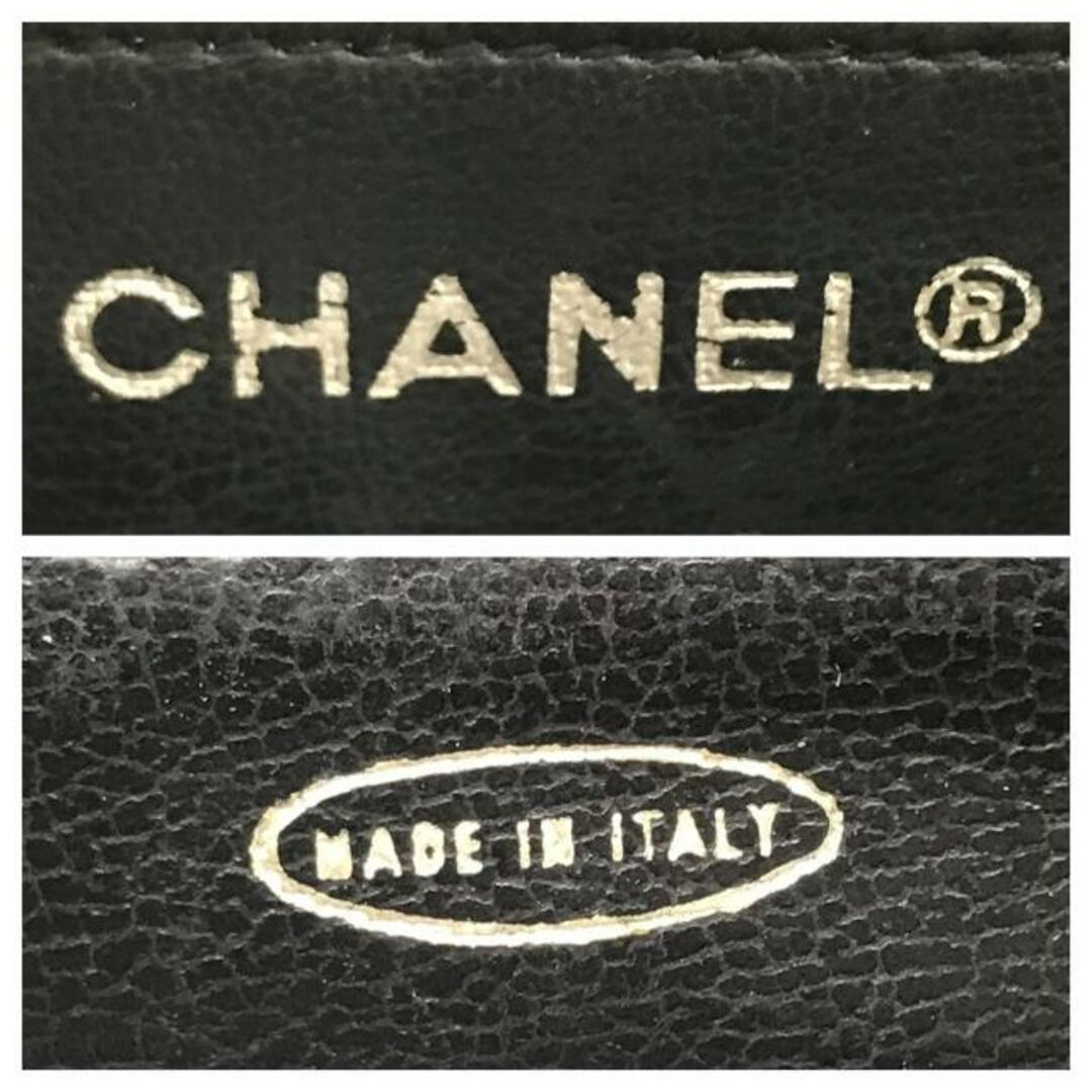 CHANEL(シャネル)の良品 CHANEL シャネル サークルロゴ マトラッセ レザー プッシュロック チェーン ショルダー バッグ 黒 a2566 レディースのバッグ(ショルダーバッグ)の商品写真