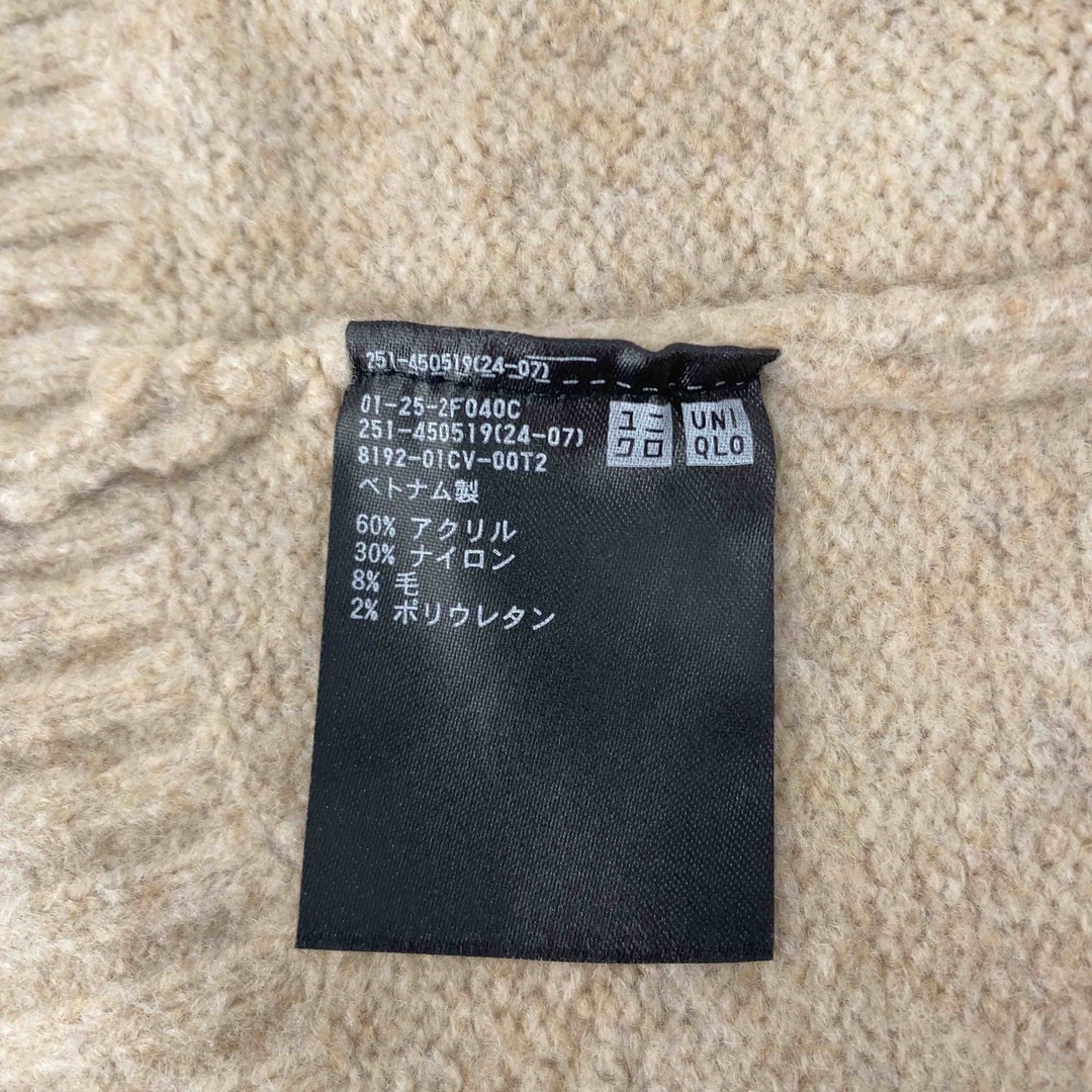 UNIQLO(ユニクロ)のUNIQLO ユニクロ レディース ニット/セーター ベージュ レディースのトップス(ニット/セーター)の商品写真