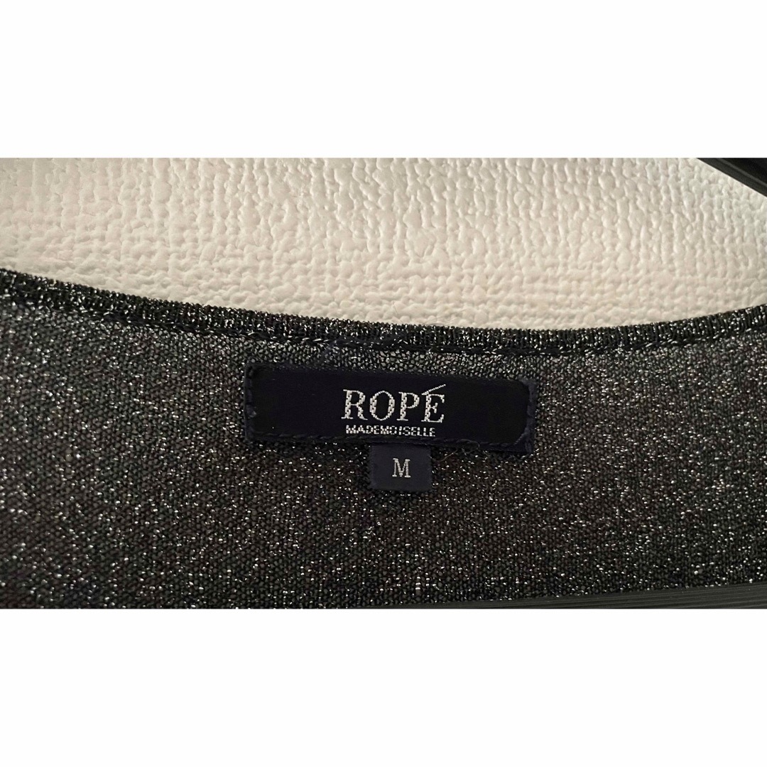 ROPE’(ロペ)の一度のみ着用☆ ロペ　ROPÉ　アンサンブル　黒　シルバーラメ　Mサイズ レディースのトップス(カーディガン)の商品写真