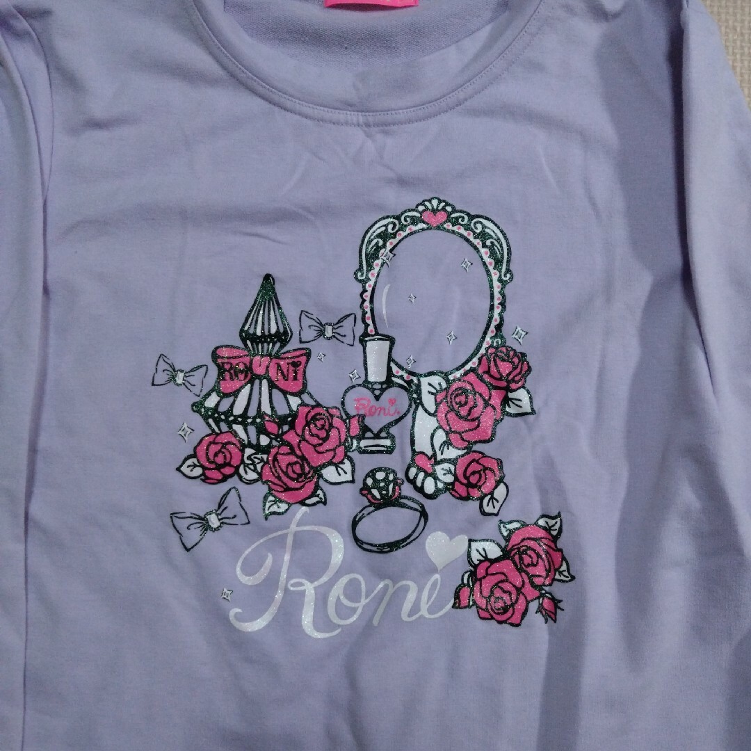 RONI(ロニィ)の新品未使用　ロニィ　ロンＴ　160 キッズ/ベビー/マタニティのキッズ服女の子用(90cm~)(Tシャツ/カットソー)の商品写真