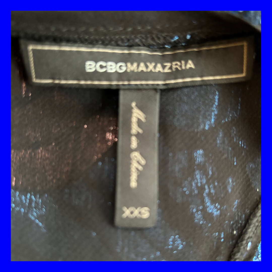 BCBGMAXAZRIA(ビーシービージーマックスアズリア)の新品❣️BCBG MAXAZRIA    トップス　タンクトップ レディースのトップス(タンクトップ)の商品写真