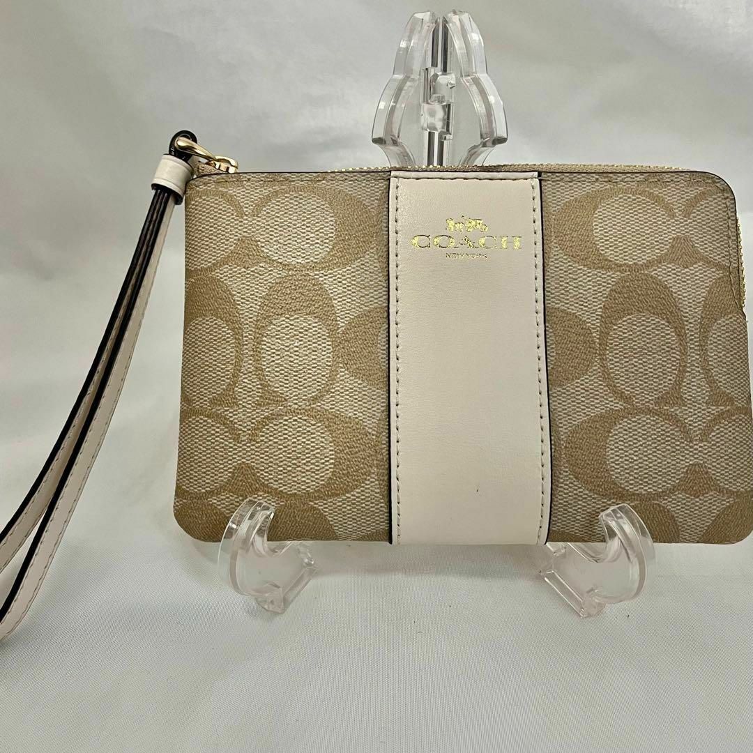 COACH(コーチ)のCOACH シグネチャー ポーチ F58035 小銭入れ 財布 PVC レザー レディースのファッション小物(ポーチ)の商品写真