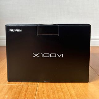 フジフイルム(富士フイルム)のFUJIFILM X100VI ブラック(ショルダーバッグ)