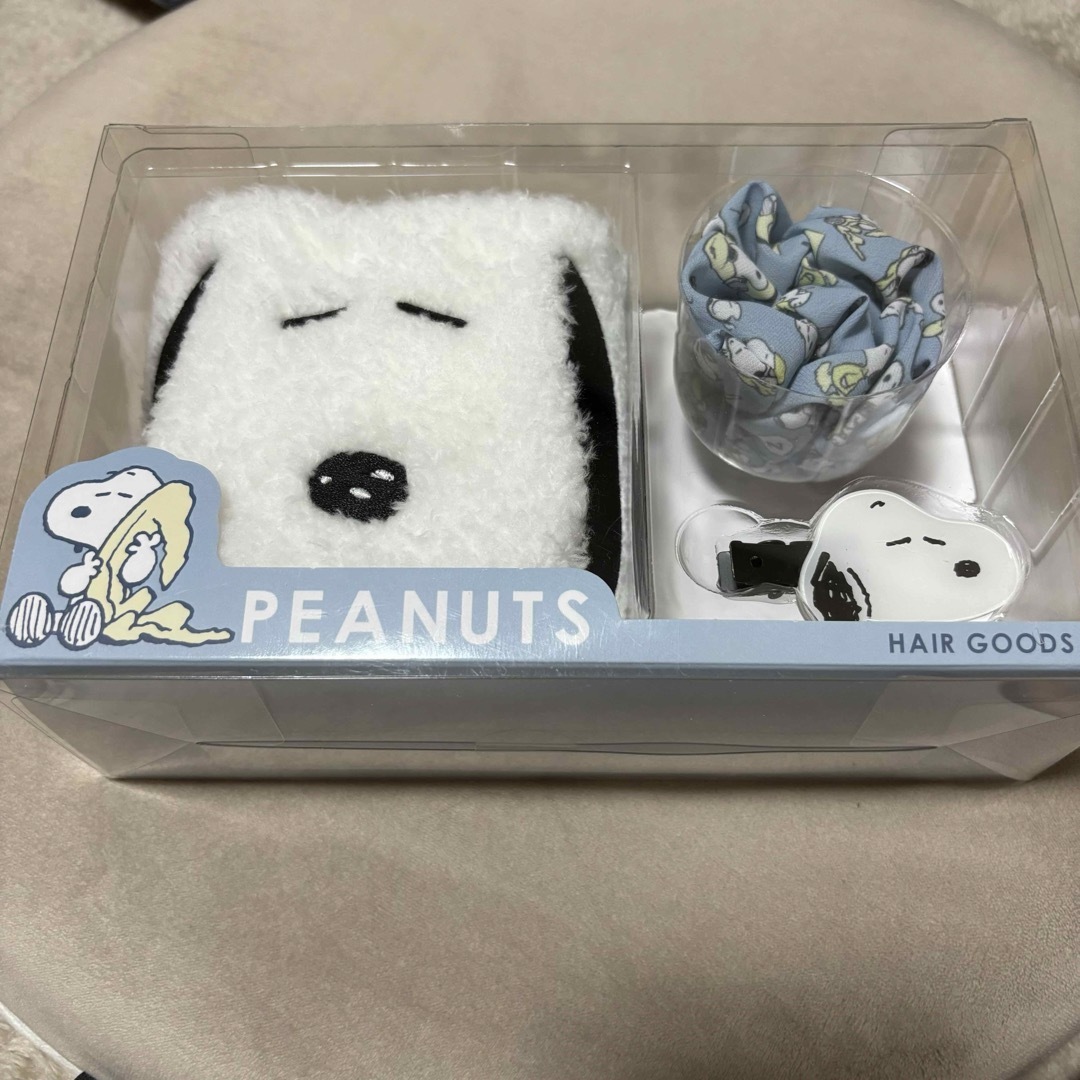 PEANUTS(ピーナッツ)のスヌーピー ヘアーグッズセット エンタメ/ホビーのおもちゃ/ぬいぐるみ(キャラクターグッズ)の商品写真