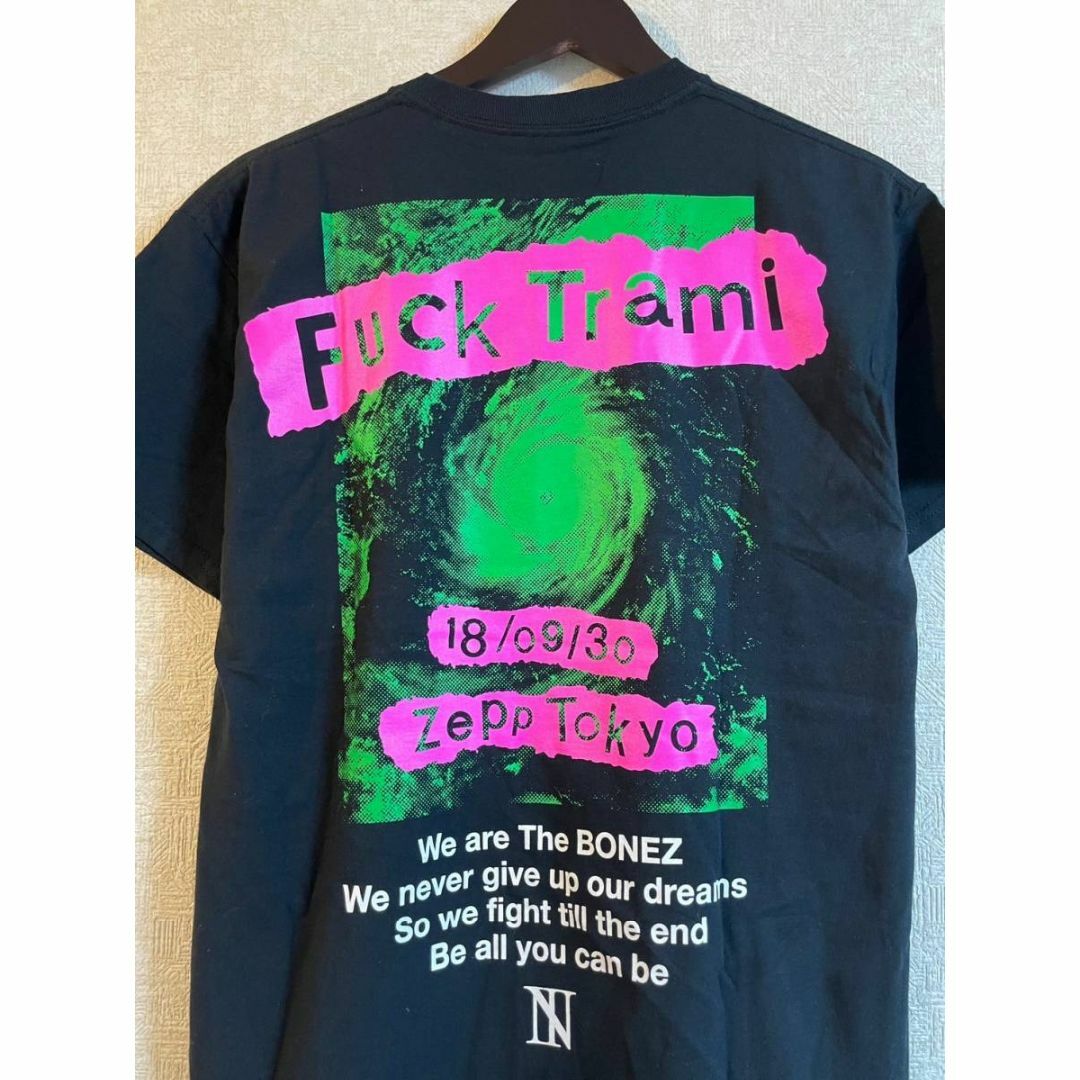 THE BONEZ　ボーンズ 　Fuck Trami 　半袖　Tシャツ　2018 エンタメ/ホビーのタレントグッズ(ミュージシャン)の商品写真