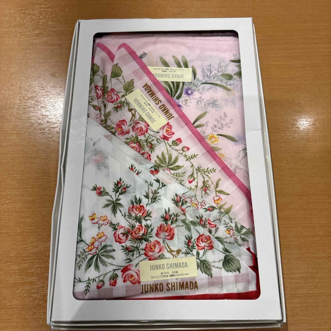 JUNKO SHIMADA(ジュンコシマダ)のジュンコシマダ　ハンカチ3枚セット レディースのファッション小物(ハンカチ)の商品写真