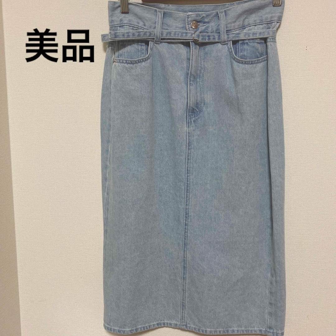 H&M(エイチアンドエム)の美品　H＆M  デニム　スカート　刺繍 レディースのスカート(ロングスカート)の商品写真