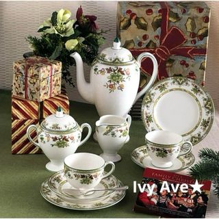 ウェッジウッド(WEDGWOOD)の【レア美品】ウェッジウッド★タマリスク★珈琲ポットセット(グラス/カップ)