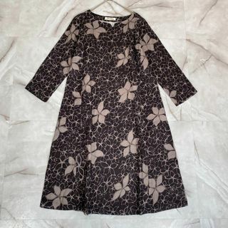 マカナナキャシー(MAKANA NA KATHY)のマカナナキャシー　プルメリア麻ワンピース　ブラック×ベージュ 0 花柄　QVC(ロングワンピース/マキシワンピース)