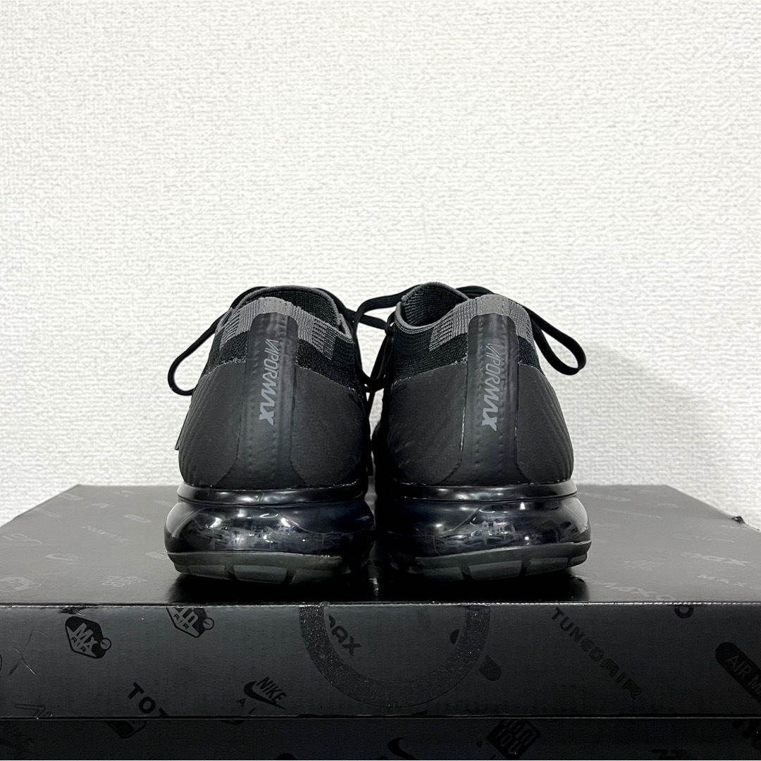 NIKE(ナイキ)の完売 美品! ナイキ AIR VAPORMAX トリプルブラック 27.5cm メンズの靴/シューズ(スニーカー)の商品写真