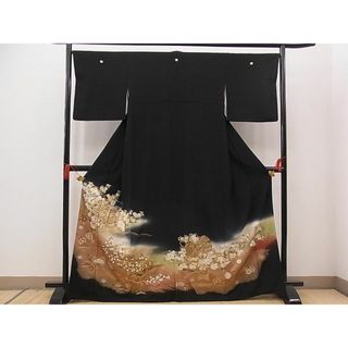 平和屋野田店■豪華黒留袖　楽器吉祥草花文　暈し染め　金彩　逸品　n-sa4040(着物)