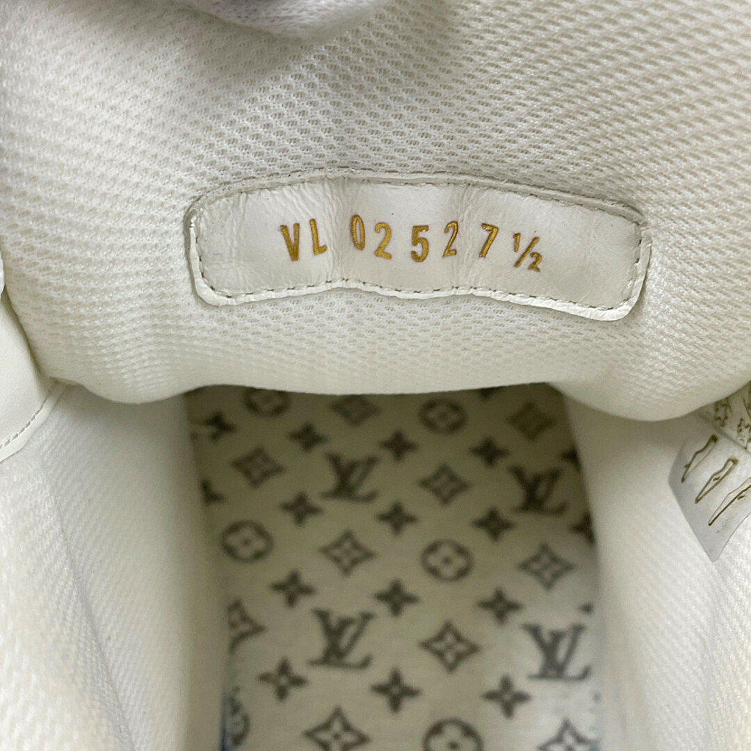 LOUIS VUITTON(ルイヴィトン)のLOUIS VUITTON ルイ・ヴィトン LVトレイナーライン モノグラム デニム シューズ スニーカー 白×青 サイズ7.5=26~26.5cm 正規品 / 32693 メンズの靴/シューズ(スニーカー)の商品写真