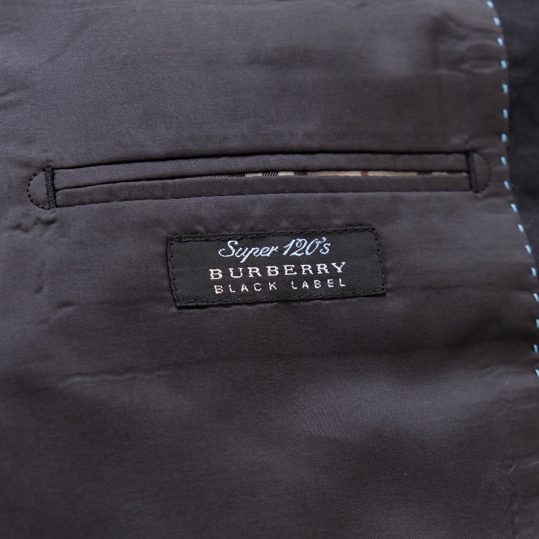 BURBERRY BLACK LABEL(バーバリーブラックレーベル)の【BURBERRY BLACK LABEL】3ピース　super120　XL メンズのスーツ(セットアップ)の商品写真