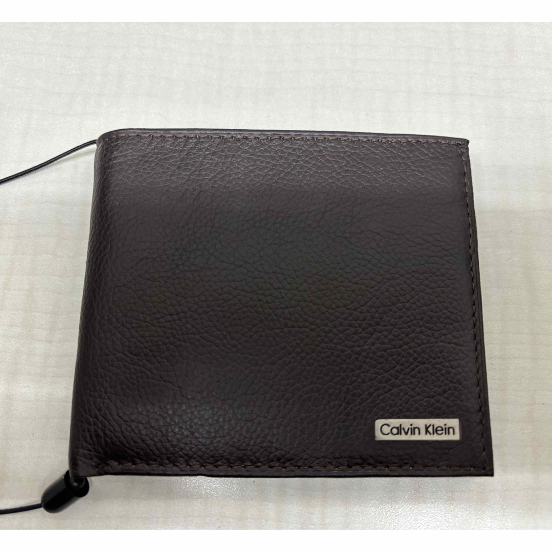 Calvin Klein(カルバンクライン)の【新品未使用】カルバンクライン 2折小銭入付財布79215BROWNレザー 箱入 メンズのファッション小物(折り財布)の商品写真