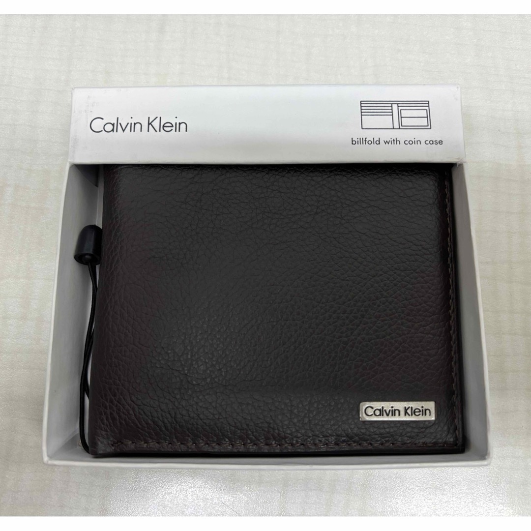 Calvin Klein(カルバンクライン)の【新品未使用】カルバンクライン 2折小銭入付財布79215BROWNレザー 箱入 メンズのファッション小物(折り財布)の商品写真