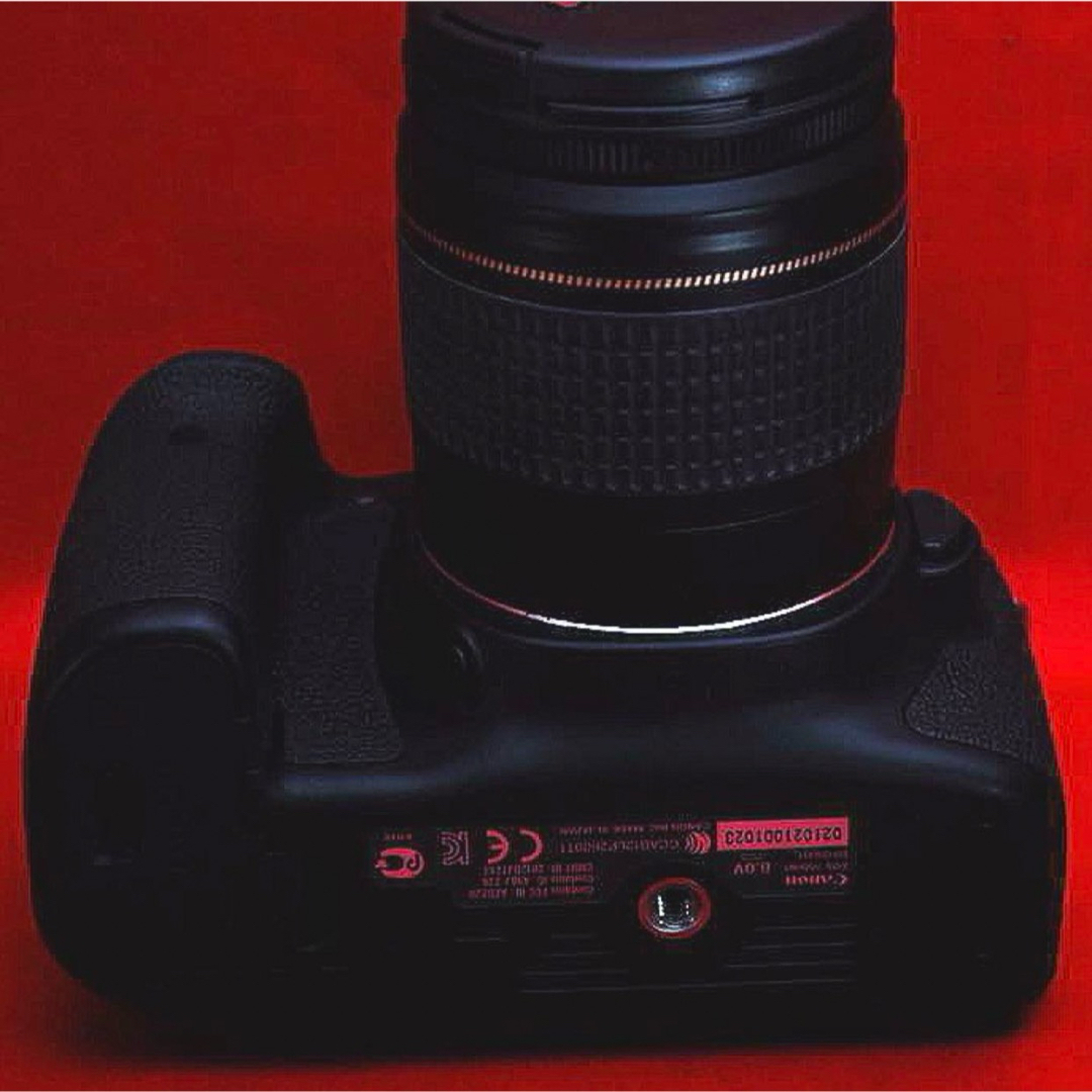 Canon(キヤノン)の⭐️買って損なし❗️⭐️Canon  EOS 70D ダブルレンズ　スマホ転送可 スマホ/家電/カメラのカメラ(デジタル一眼)の商品写真