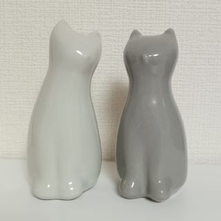 カルディ(KALDI)のKALDI　ねこ型のソルト＆ペッパー入れ(調理道具/製菓道具)