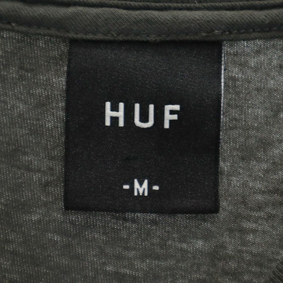 HUF(ハフ)のハフ バックプリント 半袖 Tシャツ M グレー系 HUF メンズ 古着 【240328】 メール便可 メンズのトップス(Tシャツ/カットソー(半袖/袖なし))の商品写真