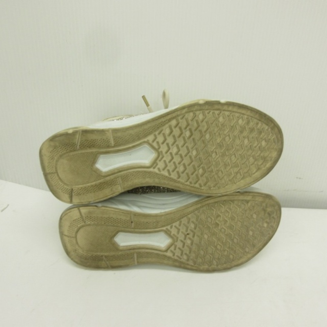 DIANA(ダイアナ)のダイアナ スニーカー シューズ ラメ スタッズ ベージュ  24cm レディースの靴/シューズ(スニーカー)の商品写真