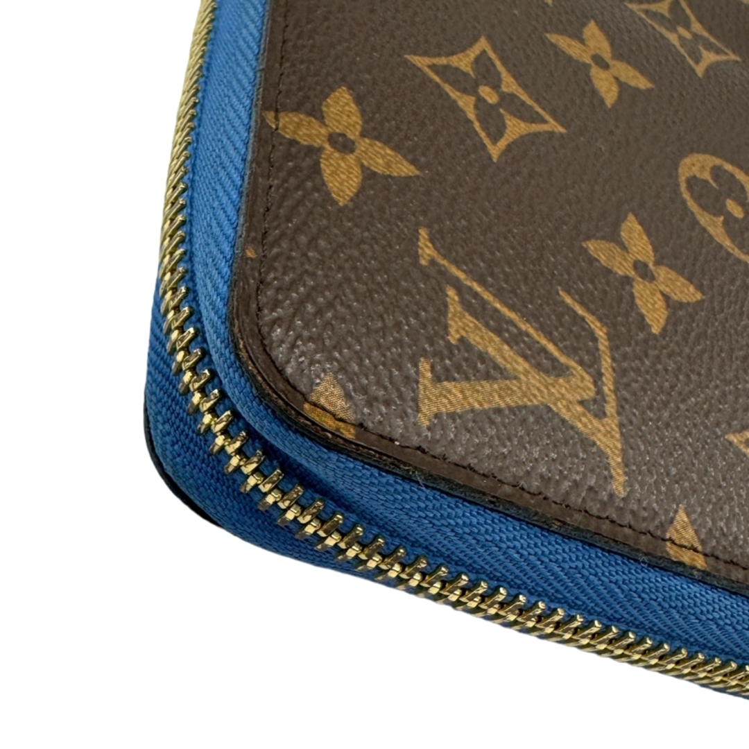 LOUIS VUITTON(ルイヴィトン)のルイ ヴィトン LOUIS VUITTON ラウンドファスナー長財布 モノグラム ジッピーウォレット モノグラムキャンバス ブルージーン ユニセックス M63894 送料無料【中古】 z0336 レディースのファッション小物(財布)の商品写真