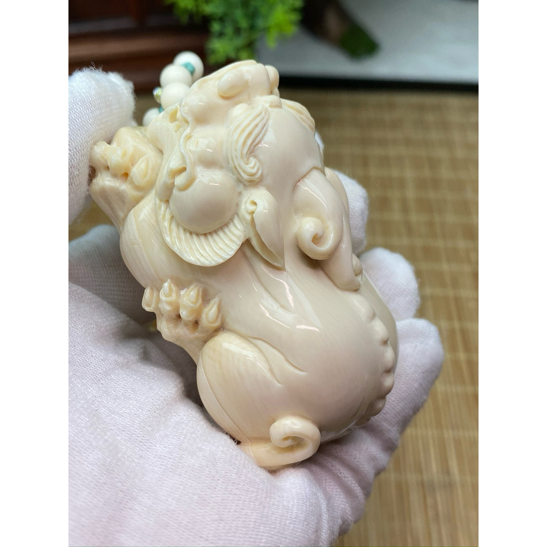 天然マンモス牙美しい手作り彫刻 3 招財貔貅 手握り物 天然マンモス牙美しい手作り彫刻 3 招財貔貅 手握り物